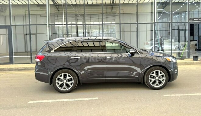 Kia Sorento-8
