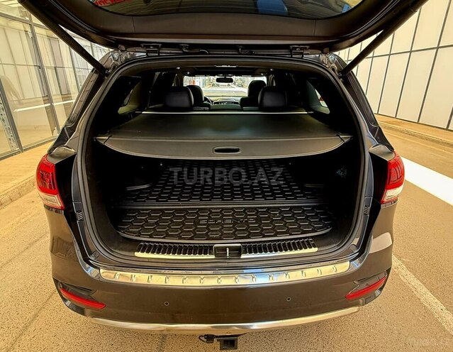 Kia Sorento-21