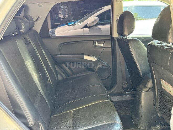Kia Sportage-11