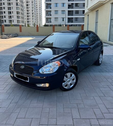 Hyundai Accent-1