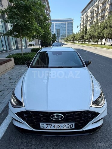 Hyundai Sonata-13