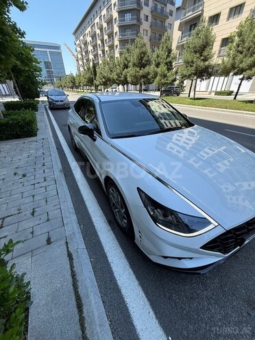 Hyundai Sonata-8