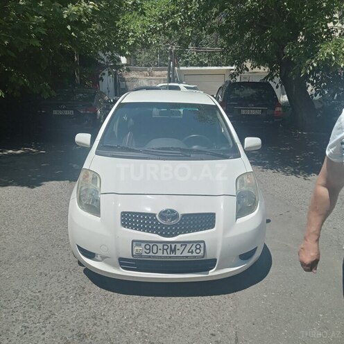 Toyota Yaris-1