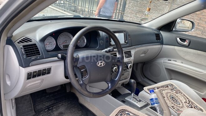 Hyundai Sonata-3