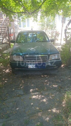 Mercedes C 200-2