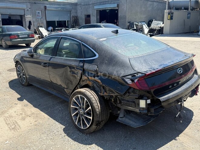 Hyundai Sonata-3