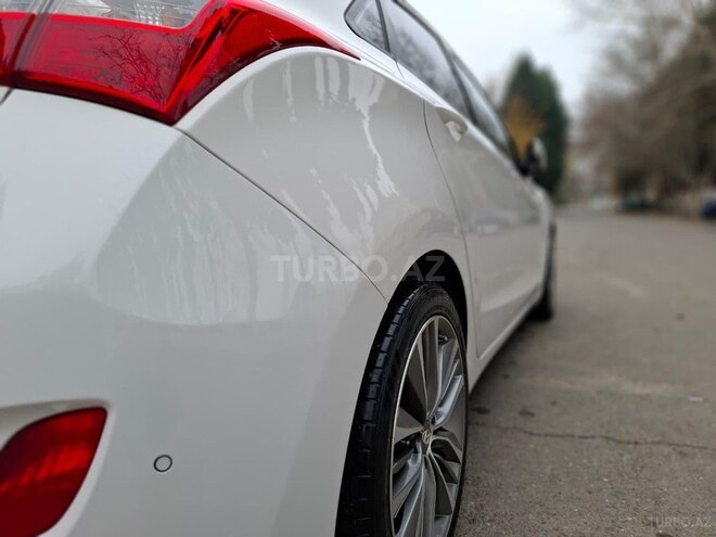 Hyundai i30-8