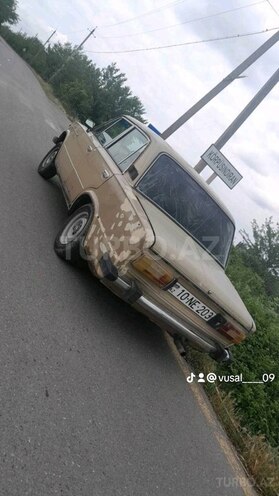 LADA (VAZ) 2106-4