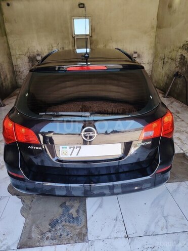 Opel Astra-3