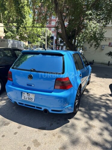 Volkswagen Golf-3