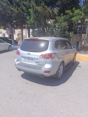 Hyundai Santa Fe-4