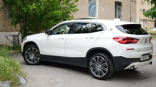 BMW X2-9