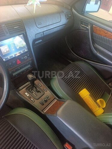 Mercedes C 230-8