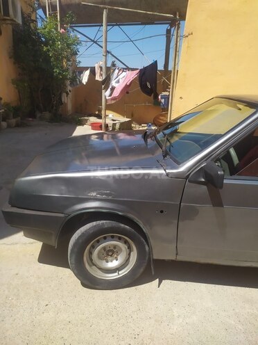 LADA (VAZ) 2109-4