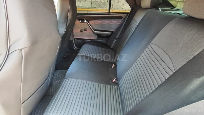 Mercedes C 200-7