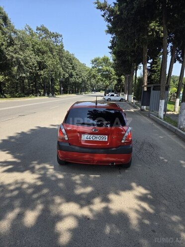 Kia Rio-2