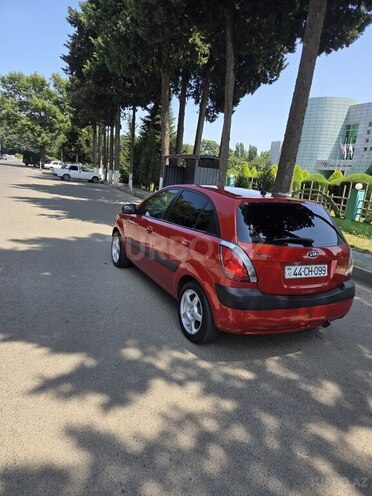 Kia Rio-13
