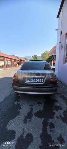 Opel Vectra-2
