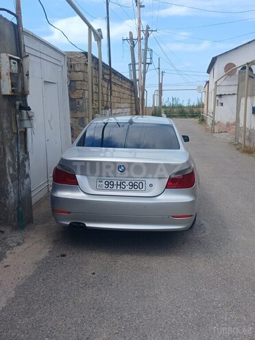 BMW 525-2