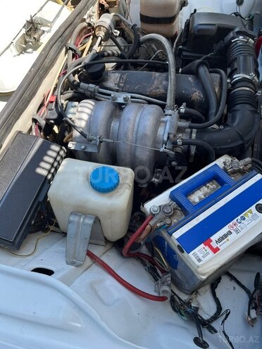 LADA (VAZ) 2107-21