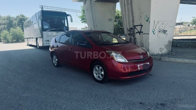 Toyota Prius-2