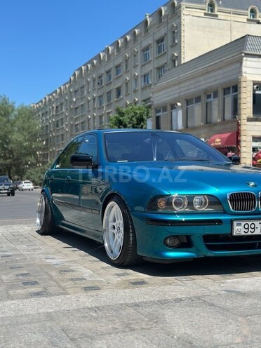 BMW 530-5