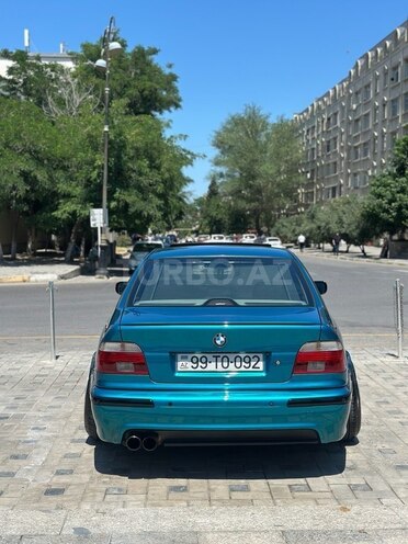 BMW 530-7