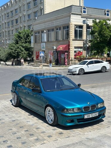BMW 530-2