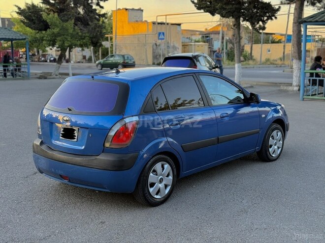 Kia Rio-3