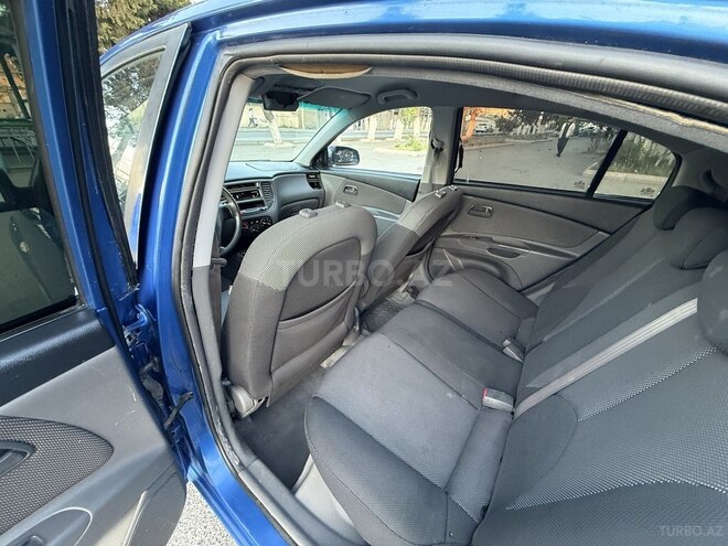 Kia Rio-8