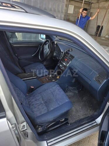 Mercedes C 200-3