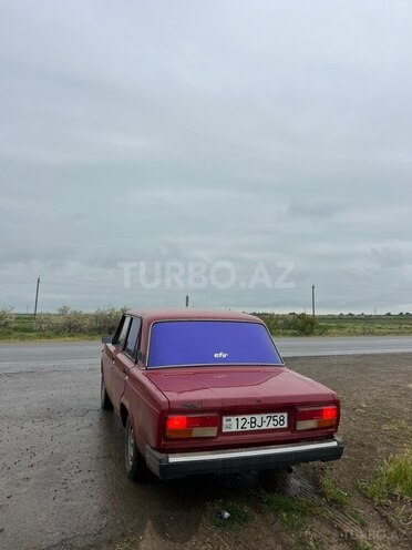 LADA (VAZ) 2107-2