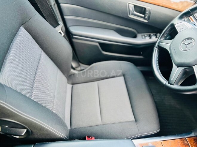 Mercedes E 200-12