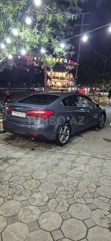Kia Cerato-10