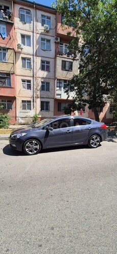 Kia Cerato-9