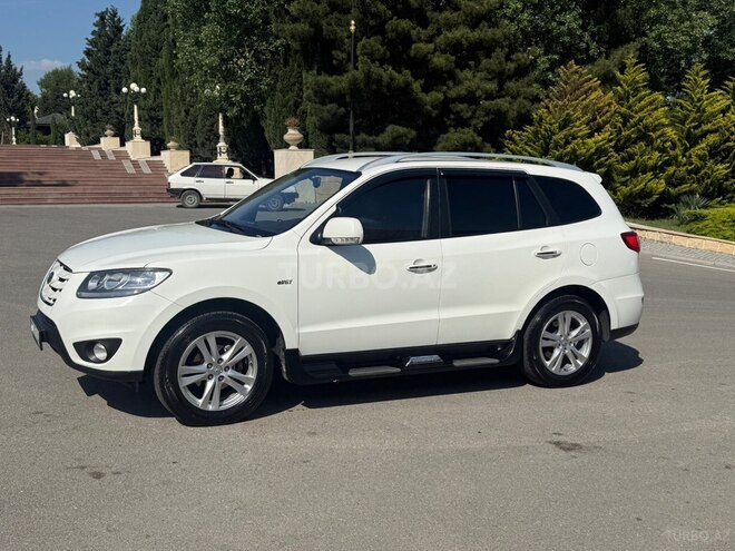 Hyundai Santa Fe-3