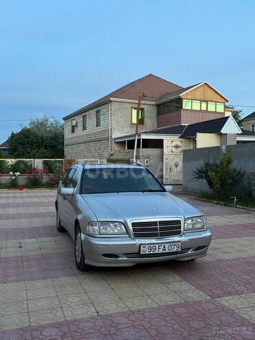 Mercedes C 200-4