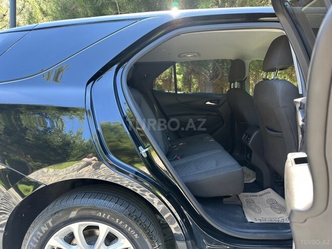 Chevrolet Equinox-7