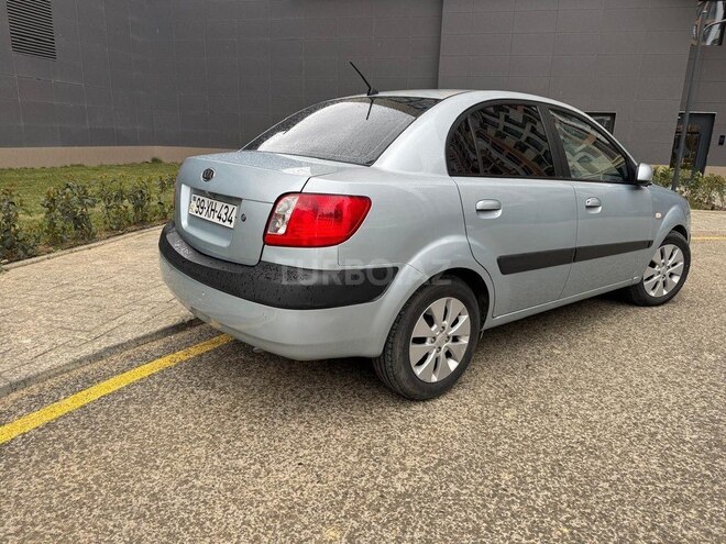 Kia Rio-3