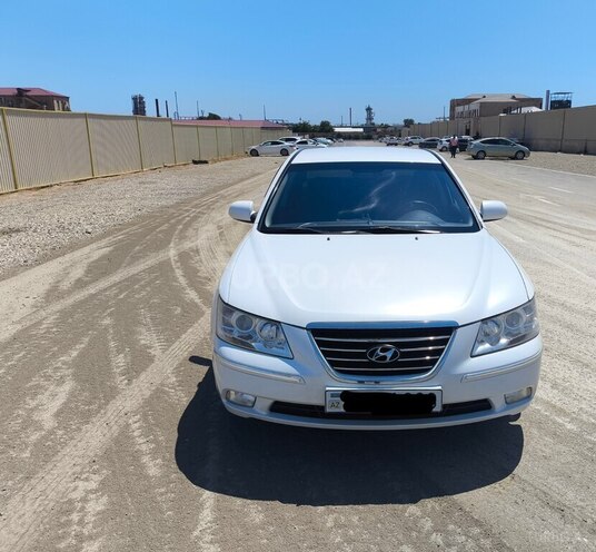 Hyundai Sonata-2