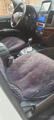 Hyundai Santa Fe-6