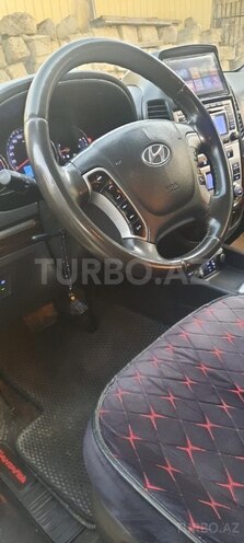 Hyundai Santa Fe-3