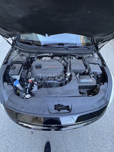 Hyundai Sonata-12