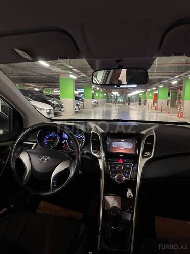 Hyundai i30-3