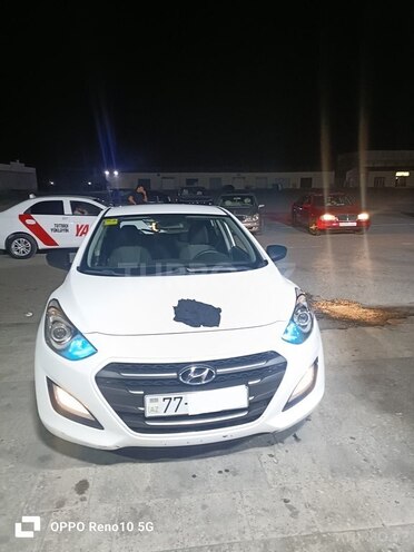 Hyundai i30-13
