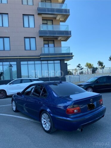 BMW 525-9