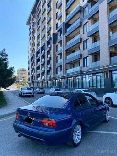 BMW 525-8