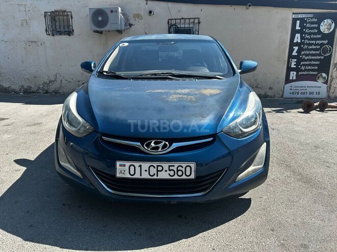 Hyundai Elantra-1