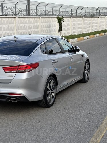 Kia K5-5