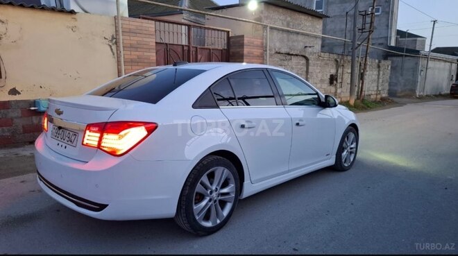 Chevrolet Cruze-11